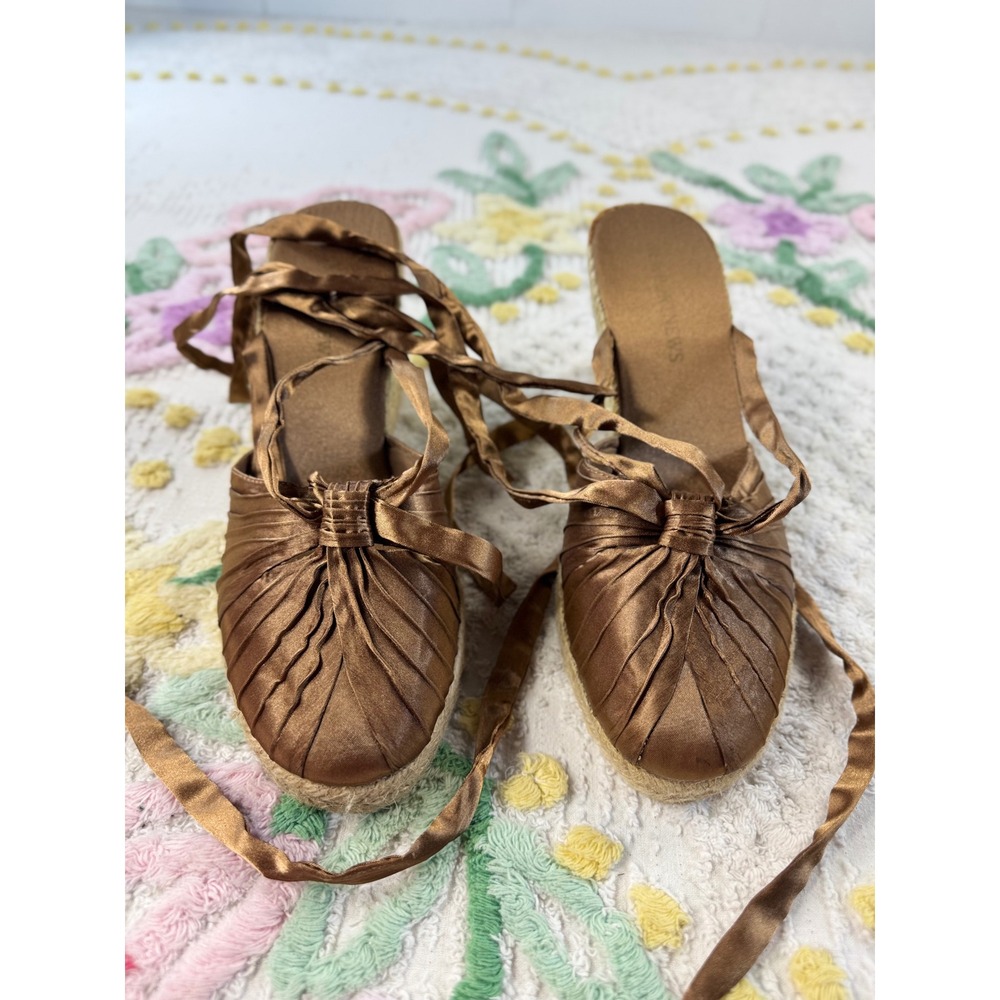 Newport News Bronze Satin Ribbon Tie Espadrille Wedge Sandals 10245 Size 8 - Picture 2 of 7